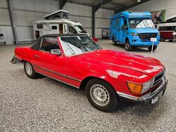 Rot Gebraucht 1982 Mercedes SL280 Cabrio | 25.900 €