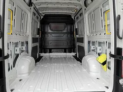 Candyweiß Neu 2025 VW Crafter Van | 43.213 € (Guter Preis)