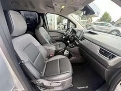 Gebraucht 2023 Nissan Townstar Tekna Van | 23.000 € (Guter Preis)