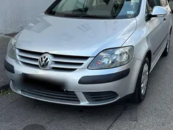 Silber Gebraucht 2005 VW Golf V Limousine | 3.450 € (Fairer Preis)