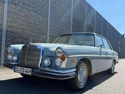 Blau Gebraucht 1972 Mercedes 280 Limousine | 39.950 €
