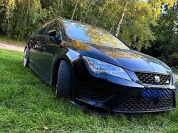 Schwarz Gebraucht 2015 Cupra Leon Kombi | 14.500 € (Fairer Preis)