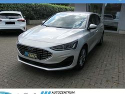 Silber Gebraucht 2024 Ford Focus Titanium X Kombi | 21.281 €