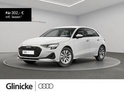 Weiß (arkonaweiß) Neu 2025 Audi A3 Sportback Ambiente Kleinwagen | 23.940 €