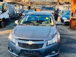 Gebraucht 2011 Chevrolet Cruze Limousine | 3.999 € (Fairer Preis)