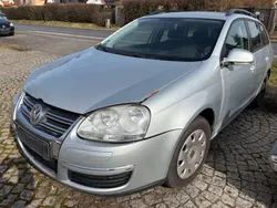 Reflexsilber metallic Gebraucht 2009 VW Golf VI Trendline Kombi | 900 € (Superpreis)