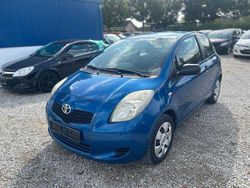 Blau Gebraucht 2007 Toyota Yaris Luna Limousine | 1.850 € (Guter Preis)