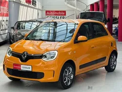 Gelb Gebraucht 2019 Renault Twingo LIMITED Kleinwagen | 9.490 € (Fairer Preis)