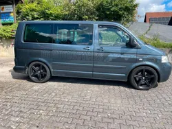 Grau Gebraucht 2006 VW T5 R Van | 16.990 €
