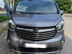 Grau Gebraucht 2014 Opel Vivaro Van | 5.900 € (Fairer Preis)