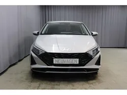 Gebraucht 2023 Hyundai i20 Trend Kleinwagen | 21.830 € (Fairer Preis)