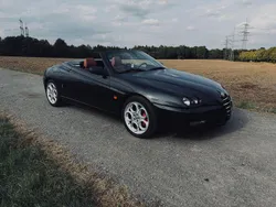 Schwarz Gebraucht 2003 Alfa Romeo Spider Lusso Cabrio | 25.520 €