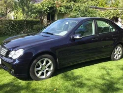 Blau Gebraucht 2006 Mercedes C230 Classic Limousine | 5.740 € (Fairer Preis)