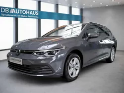 Grau Gebraucht 2023 VW Golf VIII Life Kombi | 24.680 € (Fairer Preis)