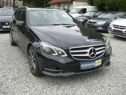 Schwarz Gebraucht 2016 Mercedes E220 AMG Limousine | 19.990 € (Etwas zu teuer)