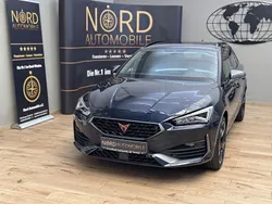 Asphaltblau Gebraucht 2022 Cupra Leon Kombi | 23.989 € (Guter Preis)