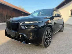 Schwarz Neu 2025 BMW X7 M Sport SUV | 132.089 €