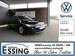 Gebraucht 2023 VW Golf VIII Life Limousine | 21.970 € (Guter Preis)