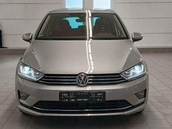 Silber Gebraucht 2016 VW Golf Sportsvan Allstar Van / Kleinbus | 16.900 € (Fairer Preis)