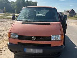 Orange Gebraucht 2001 VW T4 Van | 2.900 €