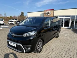 Schwarz Gebraucht 2024 Toyota Proace Verso Comfort Kombi | 38.950 € (Fairer Preis)
