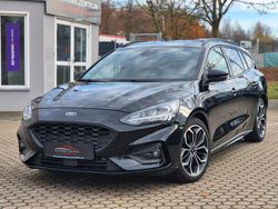 Schwarz Gebraucht 2019 Ford Focus ST-Line Kombi | 17.950 € (Fairer Preis)