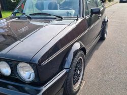 Schwarz Gebraucht 1991 VW Golf Cabriolet Sportline Cabrio | 9.500 €