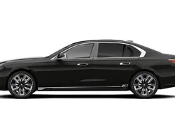 Schwarz Neu 2025 BMW 740 Efficient Dynamics Limousine | 123.540 € (Superpreis)