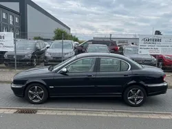 Schwarz Gebraucht 2006 Jaguar X-type Executive Limousine | 3.299 €