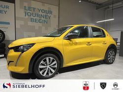 Gelb Gebraucht 2022 Peugeot e-208 Active Kleinwagen | 14.990 € (Guter Preis)