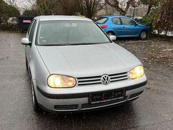 Silber Gebraucht 2002 VW Golf Limousine | 1.850 € (Fairer Preis)