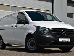 Weiß Gebraucht 2023 Mercedes Vito Van / Kleinbus | 26.899 € (Superpreis)