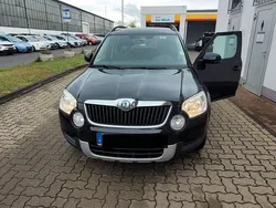 Schwarz Gebraucht 2013 Skoda Yeti Easy SUV | 5.500 € (Guter Preis)