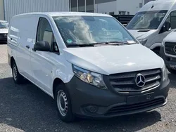 Andere Gebraucht 2023 Mercedes Vito Van / Kleinbus | 23.205 €