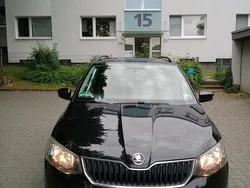 Schwarz Gebraucht 2016 Skoda Fabia Kombi | 4.650 € (Guter Preis)