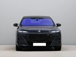 Schwarz Gebraucht 2024 BMW M760e Limousine | 89.000 €