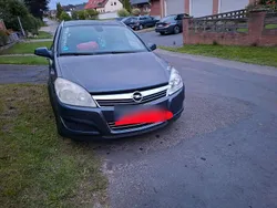 Grau Gebraucht 2007 Opel Astra Kombi | 600 € (Guter Preis)