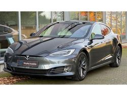 Midnight silver (metallic) Gebraucht 2018 Tesla Model S Kleinwagen | 29.890 € (Teuer)