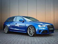 Blau Gebraucht 2013 Audi RS4 Exclusive Kombi | 36.750 € (Fairer Preis)