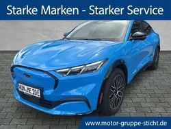 Grabber blue metallic Gebraucht 2025 Ford Mustang Mach-E Premium SUV | 52.490 € (Teuer)