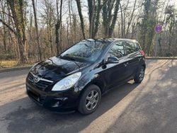 Schwarz Gebraucht 2012 Hyundai i20 Trend Kleinwagen | 2.999 € (Fairer Preis)