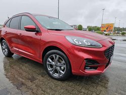 Rot Gebraucht 2022 Ford Kuga ST-Line X SUV | 25.800 € (Fairer Preis)