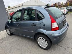 Grau Gebraucht 2006 Citroën C3 Kleinwagen | 2.990 € (Etwas zu teuer)
