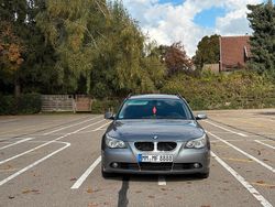 Silber Gebraucht 2006 BMW 520 Kombi | 3.950 €