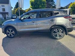 Grau Gebraucht 2020 Nissan Qashqai SUV | 19.250 € (Fairer Preis)