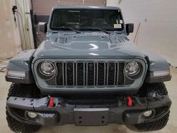 Grau Neu 2026 Jeep Wrangler Rubicon SUV | 79.900 € (Teuer)