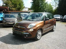 Braun Gebraucht 2018 Fiat 500L Lounge Van / Kleinbus | 11.500 € (Fairer Preis)