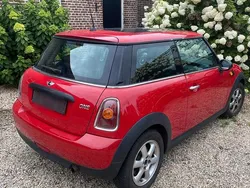 Rot Gebraucht 2007 Mini Cooper Kleinwagen | 2.000 €