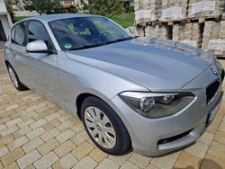 Silber Gebraucht 2012 BMW 120 Performance Kleinwagen | 6.299 € (Superpreis)