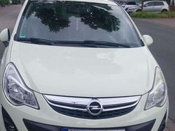 Gebraucht 2011 Opel Corsa Satellite Limousine | 3.100 € (Guter Preis)
